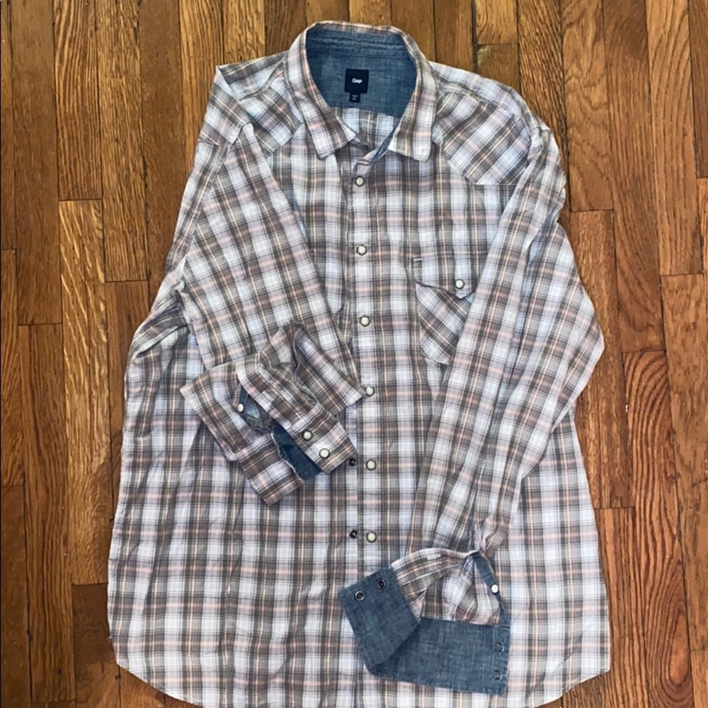 Gap Button Up Down - image 1